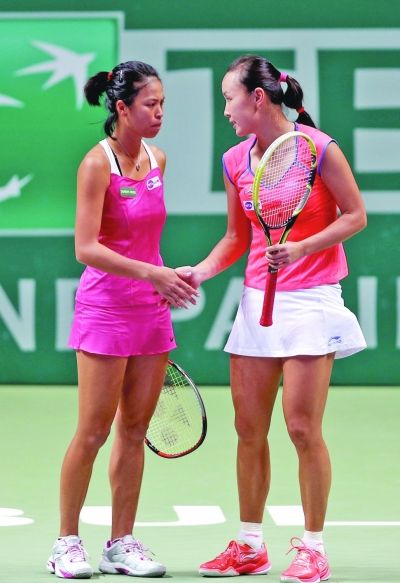 2013年WTA年终总决赛:海峡组合夺女双冠军