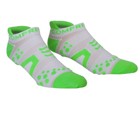 康普波斯 Compressport V2 3D豆竞赛跑步袜(升级版）舒适按摩透气 短帮白底绿点