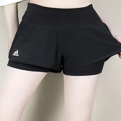 Adidas 阿迪达斯 女款运动短裤 跑步短裤 BK0647 黑色（柔软舒适，速干透气）