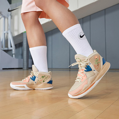 Nike耐克籃球鞋 KYRIE INFINITY男/女歐文實戰籃球鞋秋季情侶 藤黃/茜草根褐 DC9134
