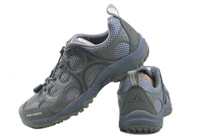 牧高笛mobigarden zma1223023军绿男款溯溪鞋 溯溪鞋中的u型潜艇