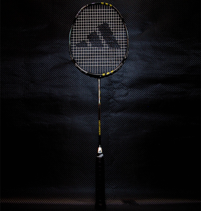 adidas羽毛球拍adizero pro评测——来自德意志的羽坛重炮