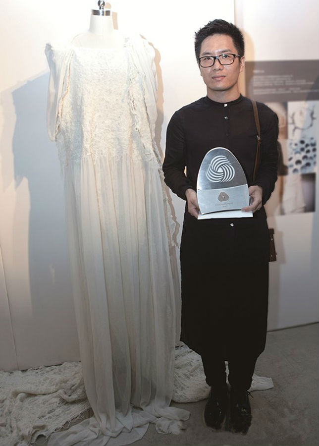 国际羊毛局发起的专访2012国际羊毛标志大奖中国区赛事冠军——班晓雪