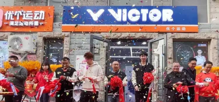 与冠军同行，赵剑华领衔羽坛冠军祝福优个运动！